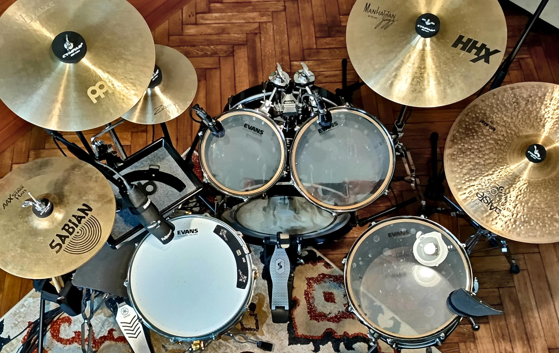Yamaha Live Custom acoustic kit